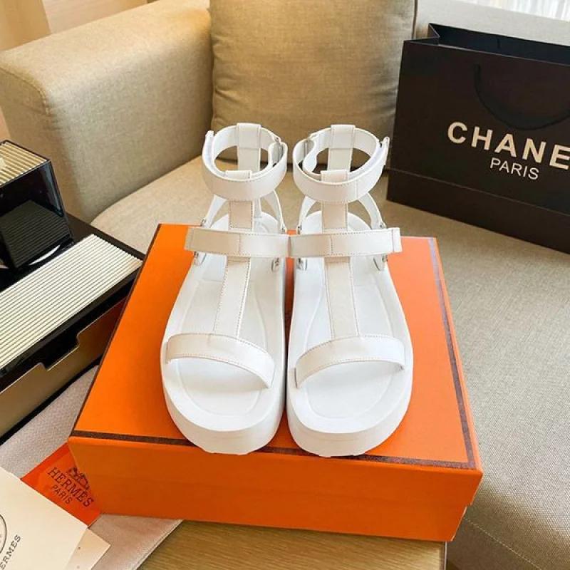 夏のお出かけに♪テクノ サンダル 偽物【エルメス】Enid Sandal H221033Z90380